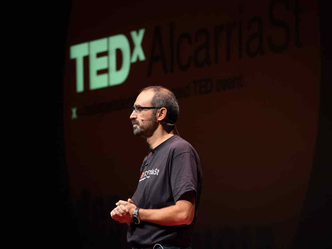 TEDxAlcarriaSt