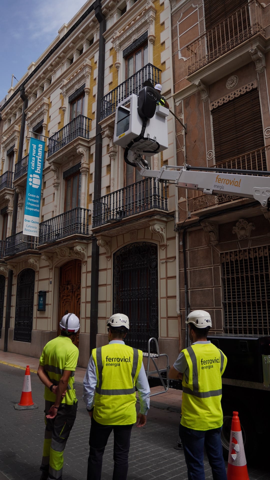 operarios en Burriana